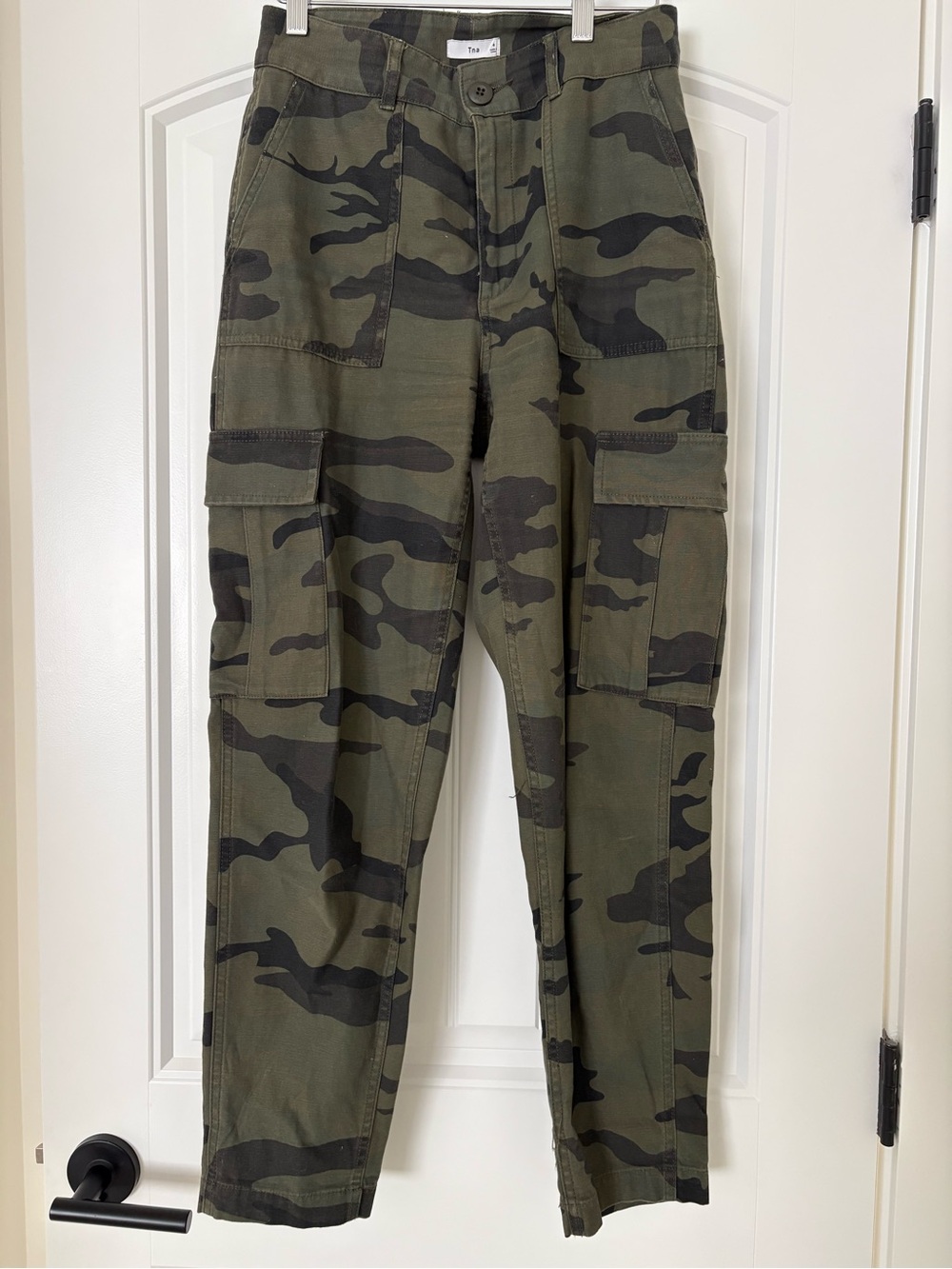 TnA Cargo Pants - Camo Green